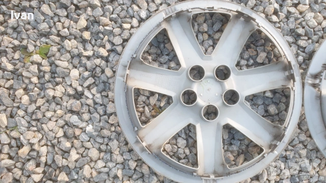 Тасове 16 Тойота , снимка 6 - Аксесоари и консумативи - 54293606