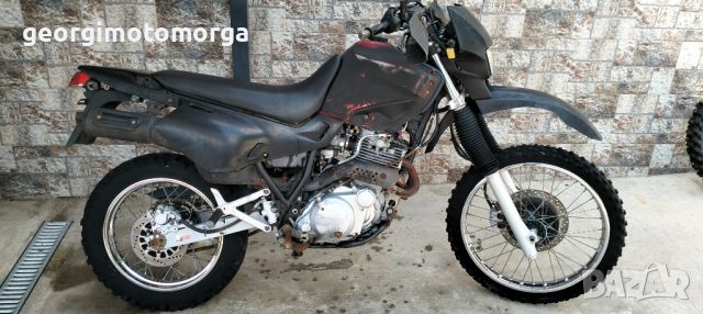 Само на части Yamaha xt 600, снимка 1 - Мотоциклети и мототехника - 46264868