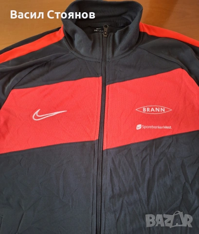Brann Bergen /Norway/ Nike tracksuit - размер L, снимка 2 - Фен артикули - 53198283