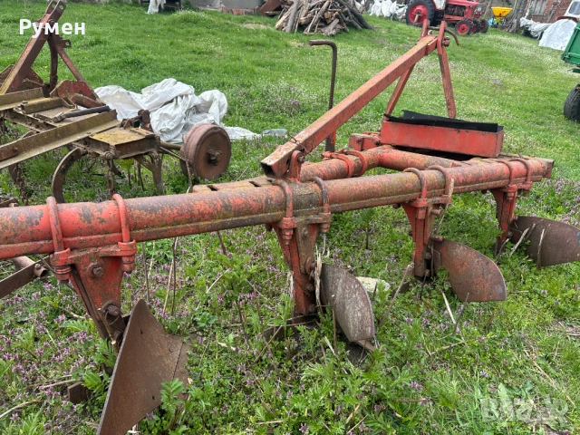 Масивен плуг 4х35 (четворка) – готов за дълбока оран, снимка 4 - Селскостопанска техника - 54270241