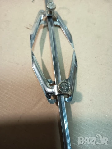 За готварска печка INDESIT чекмедже, скара, тавичка, грил 6, снимка 14 - Печки, фурни - 51229597