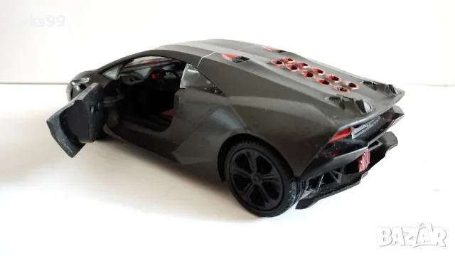 Lamborghini Sesto Elemento Motormax 1:24, снимка 3 - Колекции - 47104084