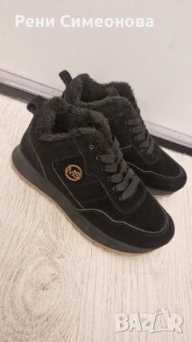 Черни обувки с вълна, снимка 2 - Дамски ежедневни обувки - 53623223