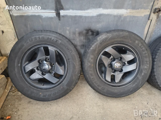 16 цола 6х139,7 Hyundai Terracan 6х139,7 оригинални!!! 255 65 16, снимка 4 - Гуми и джанти - 51285367