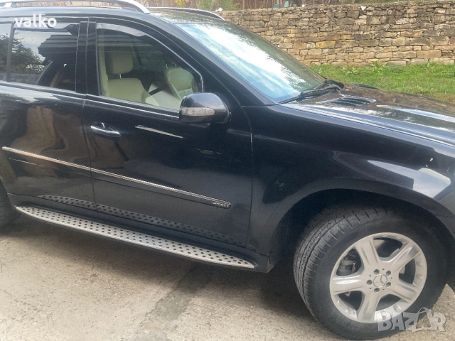 Mercedes GL-320 Sport7 CDI 4 MATIC, снимка 2 - Автомобили и джипове - 52454599