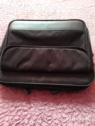 Продавам лаптоп 