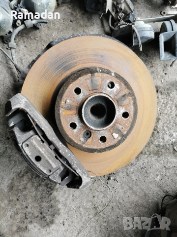 е60 дискове +апарати+главини, снимка 2 - Части - 53660868