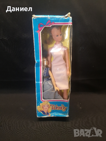 Ретро кукла Wendy , снимка 1 - Антикварни и старинни предмети - 45027132