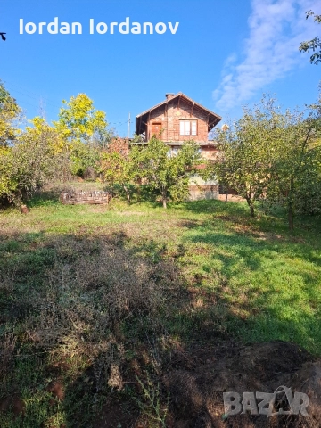 Продава къща в с.Светля, община Ковачевци. , снимка 3 - Къщи - 52131625