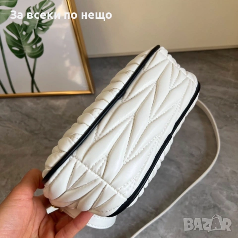 Miu Miu Дамска Бяла Кожена Чанта С Кутия И Торбичка На Марката Миу Миу Код 66Btq3, снимка 4 - Чанти - 53753514