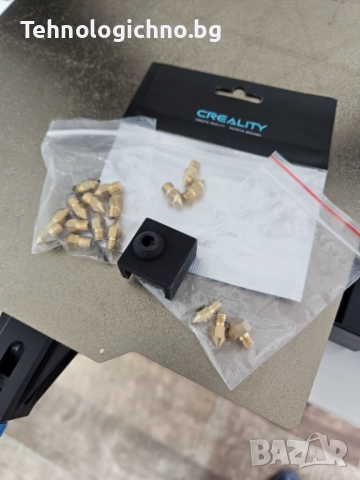 3D Принтер Ender-3 v2, снимка 7 - Принтери, копири, скенери - 52468367