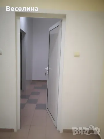 просторен обект със собствен санитарен възел, снимка 13 - Офиси - 49909312
