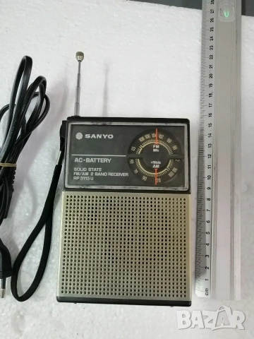 Радиоприемник SANYO RP 5115U, снимка 2 - Радиокасетофони, транзистори - 53872483