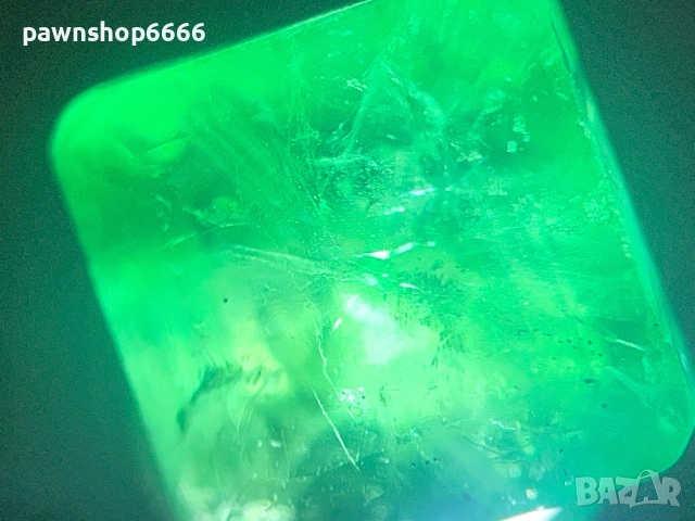 Продавам естествен изумруд 1,85 карата демонтиран от златни обеци, снимка 15 - Други - 52748549