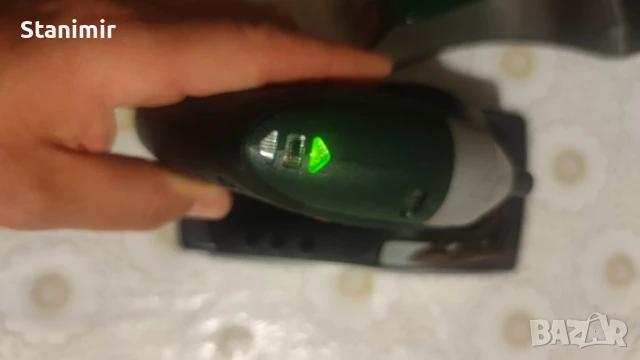 Винтоверт Bosch ixo , снимка 5 - Винтоверти - 50783988