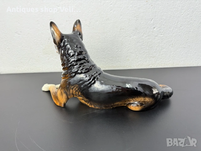 Порцеланова фигура Goebel №8075 , снимка 3 - Антикварни и старинни предмети - 54065841