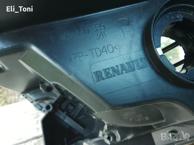 Десен фар за Dacia Duster, снимка 7 - Части - 53789796