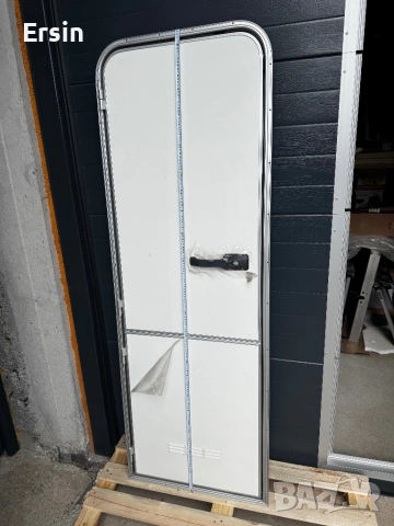 Оригинална врата за KNAUS & TABBERT  (Алуминиева)(чисто нова) (имам налични бройки)    , снимка 11 - Части - 53640008