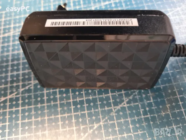 Оригинален захранващ адаптер HUAWEI HW-120100E5W 12V 1.0A , снимка 4 - Друга електроника - 50287228