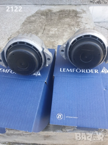 Томпони задни за двигател бмв е87, снимка 3 - Части - 52008095