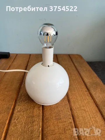 Лампа от средата на века, бял метал, кръгла, ретро IKEA, снимка 2 - Настолни лампи - 49616119