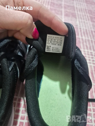 Маратонки Adidas , снимка 3 - Маратонки - 54273857