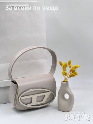 Дамска чанта Diesel Код D132 - Различни цветове, снимка 8 - Чанти - 46414439