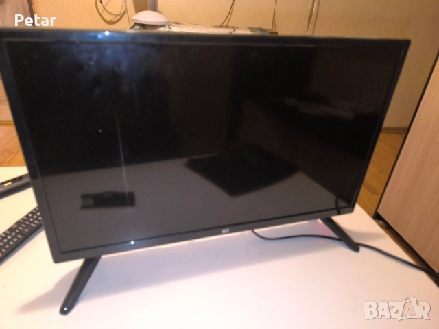 Телевизор NEO 24инча, снимка 3 - Телевизори - 52371243