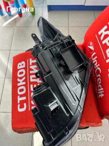 Hyundai десен фар 2016, снимка 2 - Части - 53564383