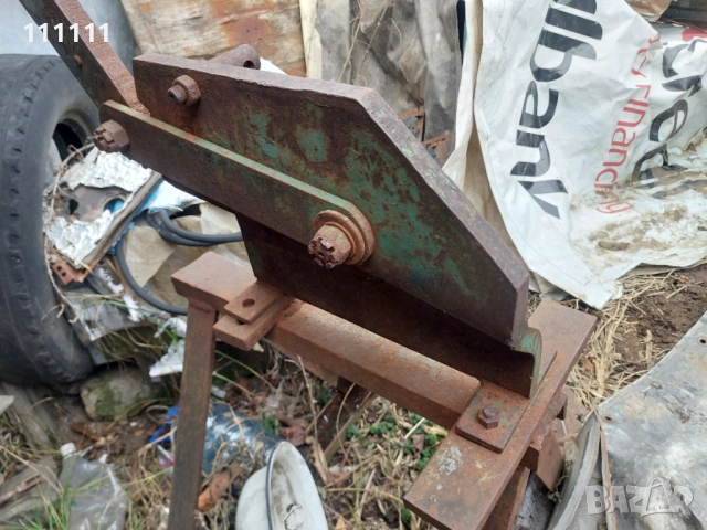 Голяма ножица за ламарина с стойка , снимка 8 - Други инструменти - 52967140