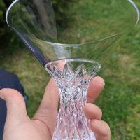 Nachtmann Германия двойка кристални чаши за мартини с масивно скулптурирано столче, снимка 3 - Чаши - 45406845
