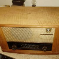 Старинно радио, снимка 3 - Антикварни и старинни предмети - 45325419