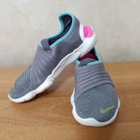 Nike Free RN Flyknit 3.0 Women's Running Shoe, снимка 2 - Маратонки - 45761307