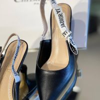 Christian Dior дамски обувки на ток, снимка 2 - Дамски елегантни обувки - 45808239