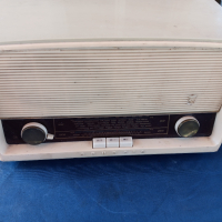 GRUNDIG 88 Лампово радио 1961г, снимка 9 - Радиокасетофони, транзистори - 44937482