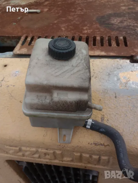 Казанче хидравлична течност Пежо Партнер 306 ситроен Берлинго 1996-2008г, снимка 1