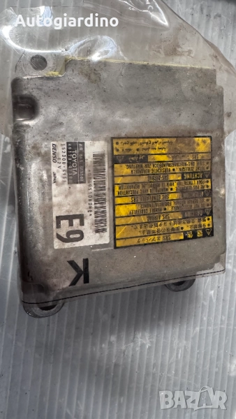 Airbag модул / сензор / датчик зa Toyota Prius - 152300-6951 / 89170-47390, снимка 1