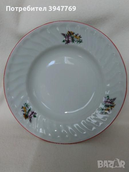 български порцеланови чинии, снимка 1