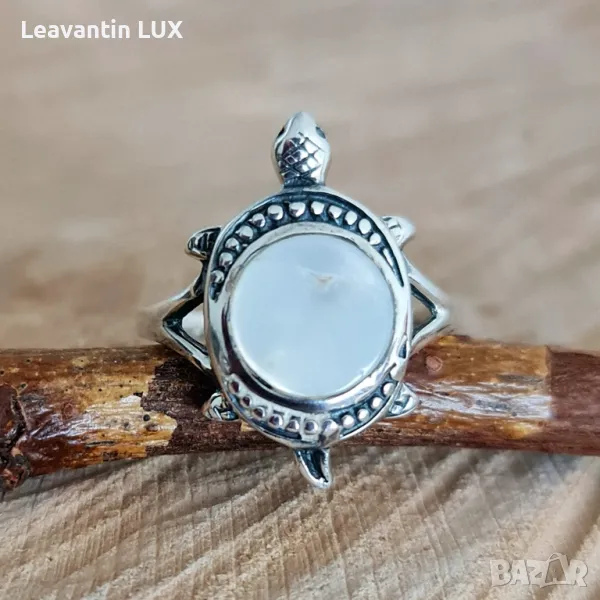 5662
Сребърен пръстен със Седеф, снимка 1