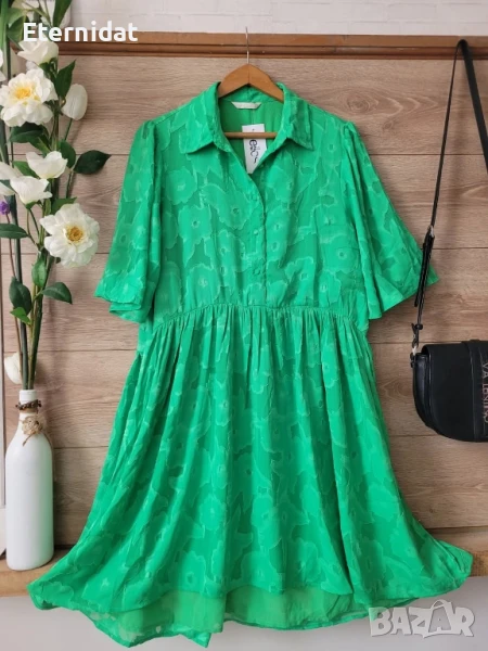 Зелена разкроена рокля , снимка 1