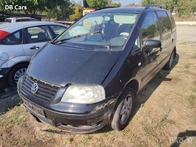 VW Sharan Двигател Скоростна кутия Фар Стъкло Калник Главина Врата Амортисьор Стартер Радиатор ABS, снимка 1