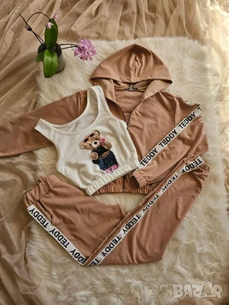 дамски екипи , снимка 1