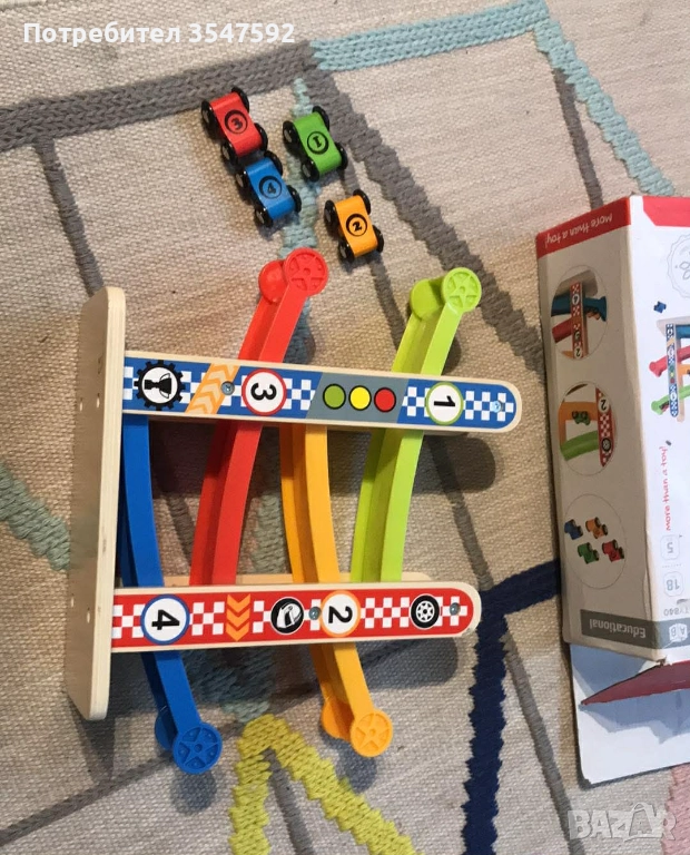 дървена писта с колички, снимка 1