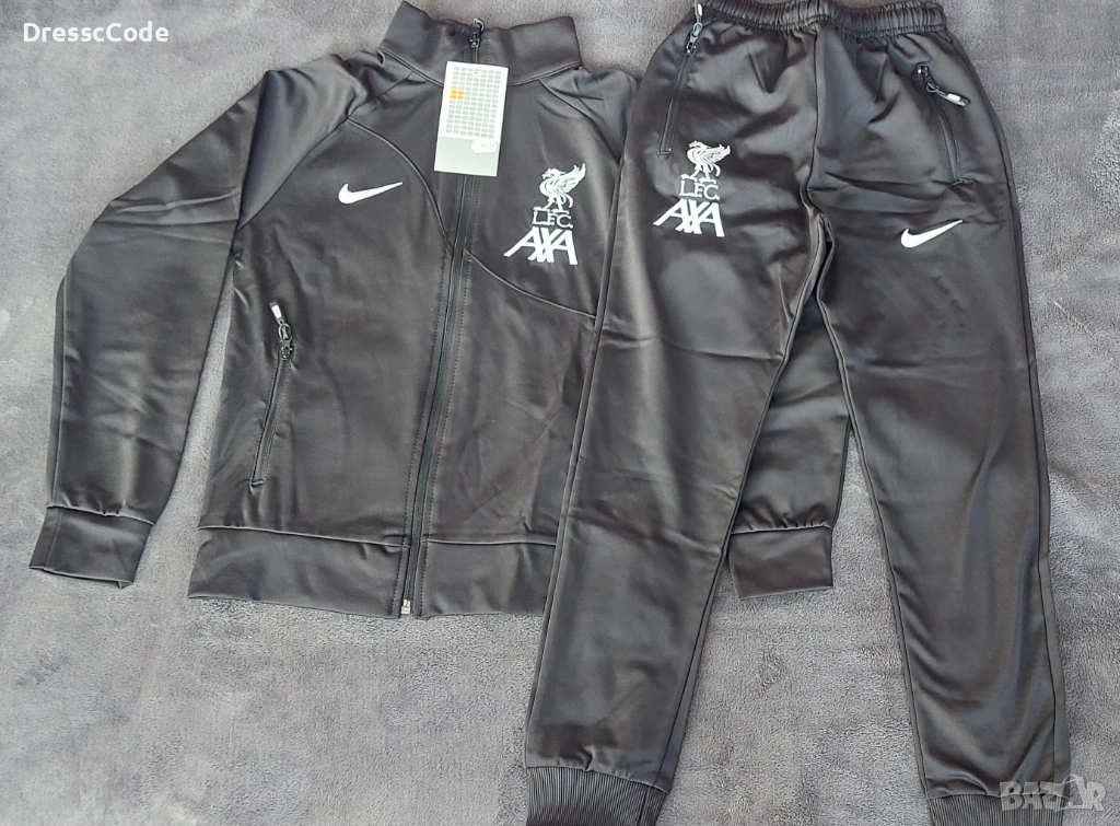 Анцуг комплект на Ливърпул <Nike>, снимка 1