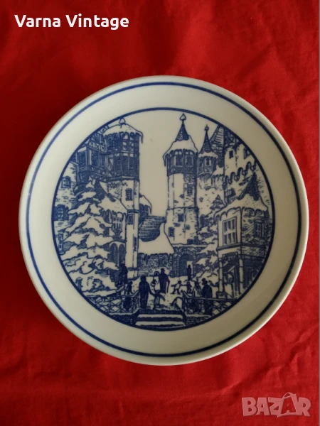 Колекционерска порцеланова чиния. Hutschenreuther Германия., снимка 1