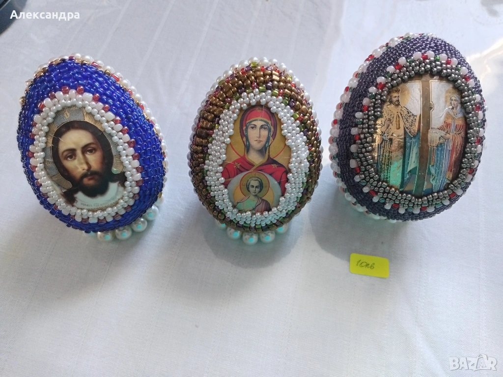 Ръчно ушити великденски яйца с икони, снимка 1