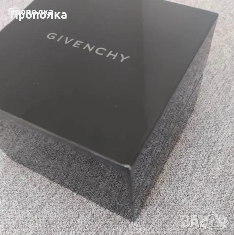 Оригинална кутия за часовник Givenchy, снимка 7 - Мъжки - 53631050