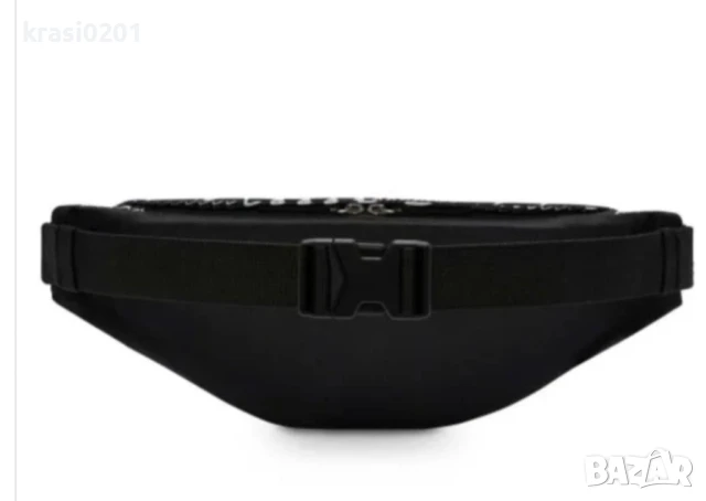 Оригинална чанта на Nike, за кръста. Обем - 3л, снимка 2 - Чанти - 50954145