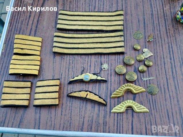Пагони ретро пилотски и копчета , снимка 4 - Антикварни и старинни предмети - 52226504