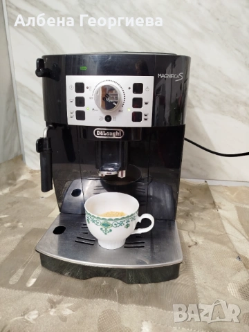 Кафе автомат Delonghi Magnifica S , снимка 13 - Кафемашини - 53882270